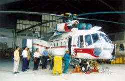 Bàn tay vàng những người thợ bầu trời