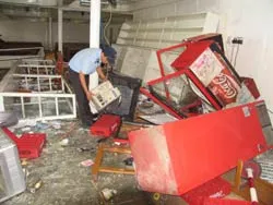 Giải quyết vụ đình công, đập phá tại công ty Huê Phong
