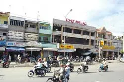 Quy hoạch… ngược: nơi thừa, nơi thiếu