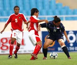 Vòng loại Giải vô địch bóng đá nữ châu Á 2005 (ngày 13-6) ảnh 2 Vòng loại Giải vô địch bóng đá nữ châu Á 2005 (ngày 13-6) ảnh 2