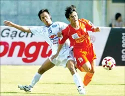 Number One V- League 2005 (vòng 16 ngày 19-6) ảnh 1 Number One V- League 2005 (vòng 16 ngày 19-6) ảnh 1