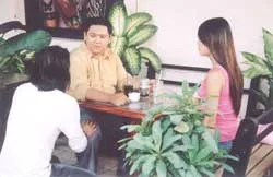 Diễn viên sắm vai… nhà báo