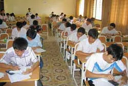 Gần 600.000 thí sinh dự thi