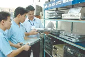Sử dụng và bảo quản đầu đĩa DVD