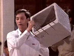 "Nóng" từ vấn đề vật chất đến tinh thần ảnh 2 "Nóng" từ vấn đề vật chất đến tinh thần ảnh 2
