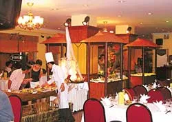 Lẩu hoa...