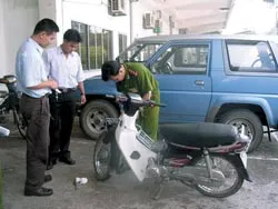 Bài 2: Chuyện kể của dấu vết ảnh 2 Bài 2: Chuyện kể của dấu vết ảnh 2