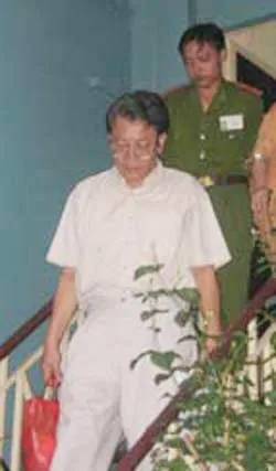 Bắt giam nguyên Phó Tổng Giám đốc Lê Hòa Bình