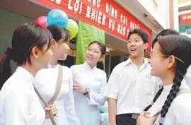 Giảm tải chương trình phổ thông và “sàng lọc” giáo viên ảnh 2 Giảm tải chương trình phổ thông và “sàng lọc” giáo viên ảnh 2