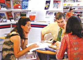 Hội chợ sách quốc tế Bắc Kinh (BIBF 2005) ảnh 2 Hội chợ sách quốc tế Bắc Kinh (BIBF 2005) ảnh 2