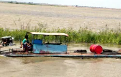 Khó, khổ và kém