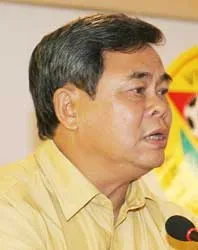 Phó Chủ tịch VFF Lê Thế Thọ: "Tại sao không thể là 14 đội?" ảnh 1 Phó Chủ tịch VFF Lê Thế Thọ: "Tại sao không thể là 14 đội?" ảnh 1