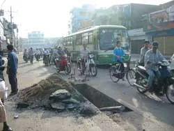 Xử phạt 2 đơn vị ngành bưu chính - viễn thông
