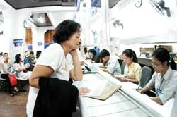 Dân phải đi tới đi lui do cán bộ không rành thủ tục