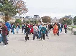 Bài 1: Chiêm nghiệm Paris
