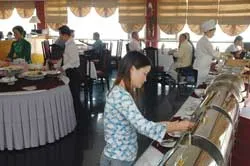Ăn sáng kiểu doanh nhân