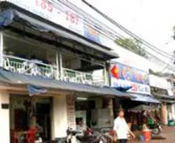 Bóc ngắn, cắn dài