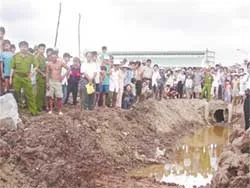 Phát hiện hàng trăm kg tiền cổ ảnh 2 Phát hiện hàng trăm kg tiền cổ ảnh 2