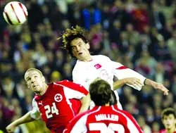 Cú Hattrick buồn ... ảnh 2 Cú Hattrick buồn ... ảnh 2