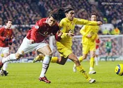 Old Trafford: Niềm tin chao đảo ảnh 1 Old Trafford: Niềm tin chao đảo ảnh 1