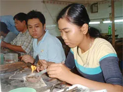 Học nghề kim hoàn ở đâu?