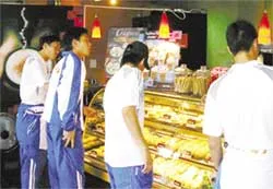 Đồng hành cùng... mì gói
