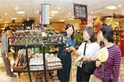 Mua hàng mỹ nghệ ở đâu?