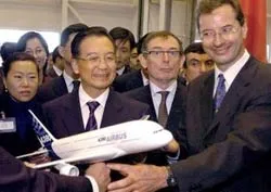 Trung Quốc mua 150 máy bay Airbus, trị giá 9,7 tỷ USD