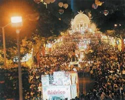 13 hoạt động mới, lạ