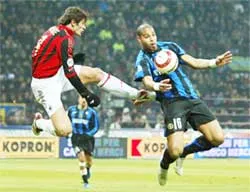 Cuộc quyết chiến trong hòa bình ở San Siro ảnh 1 Cuộc quyết chiến trong hòa bình ở San Siro ảnh 1