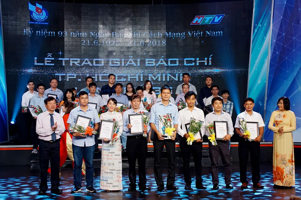 Báo chí TPHCM không ngừng lớn mạnh cả số lượng và chất lượng ảnh 1 Báo chí TPHCM không ngừng lớn mạnh cả số lượng và chất lượng ảnh 1