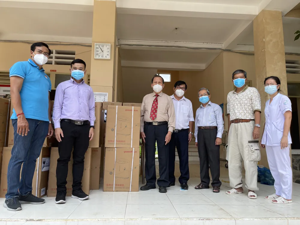 Tiếp nhận những “Chuyến hàng nghĩa tình” của tỉnh An Giang gửi người dân TPHCM     ảnh 3