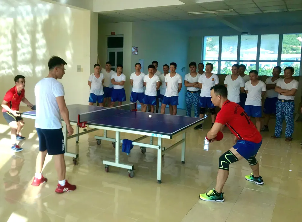 Thi đấu bóng bàn cá nhân Lu 189 - 3.jpg