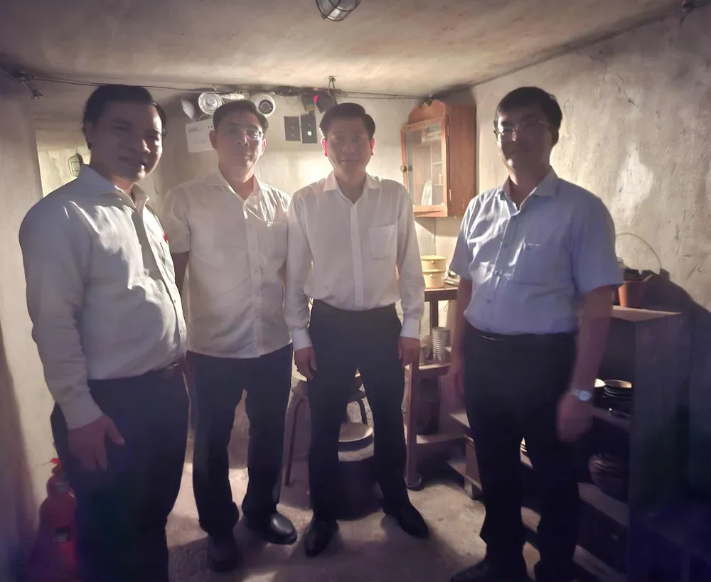 Đoàn tham quan Kho chứa vũ khí tại số 287/70, đường Nguyễn Đình Chiểu, phường Bàn Cờ Khao sat 4.jpg