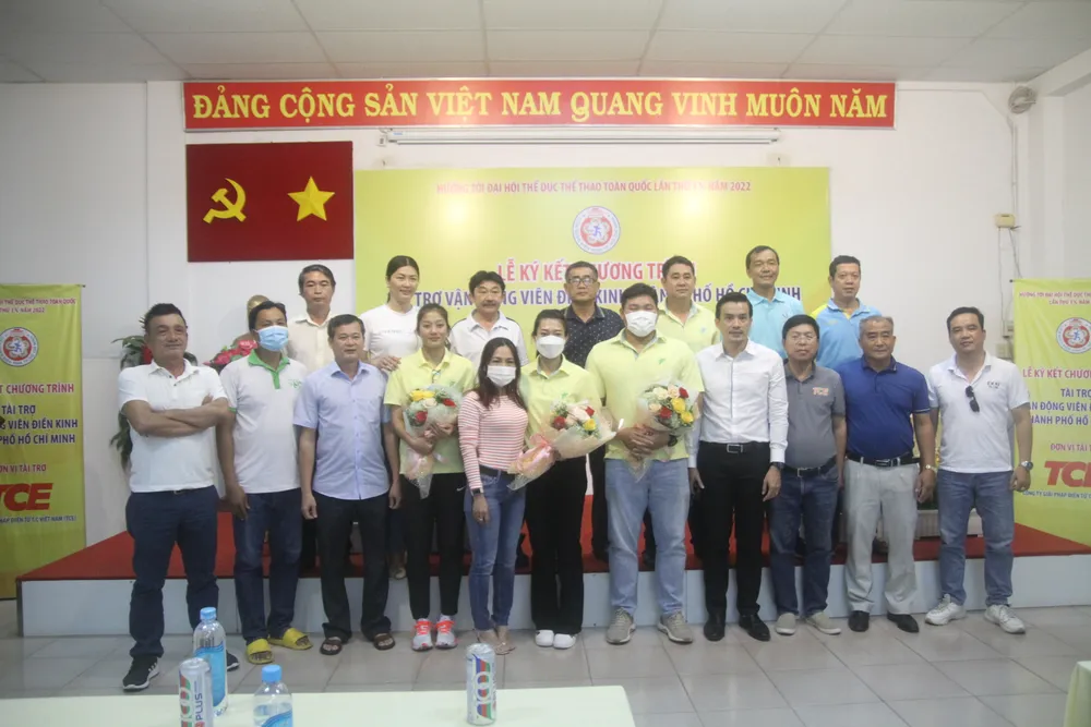 VĐV điền kinh TPHCM nhận được tài trợ trong năm 2022 ảnh 4