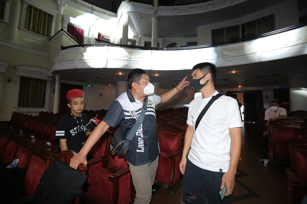 ‘Nóng’ cùng lễ trao giải Quả bóng vàng Việt Nam 2021 trước giờ G ảnh 7