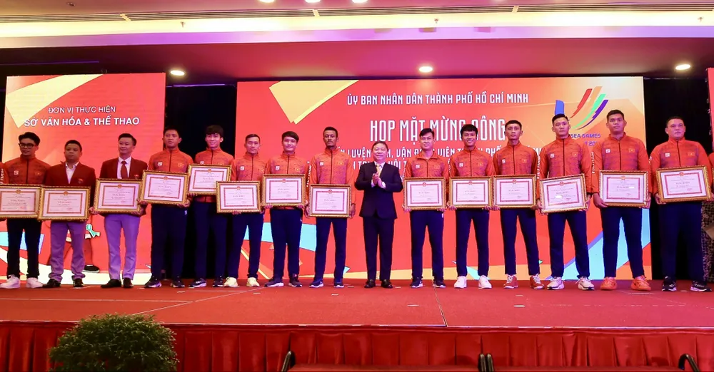 TPHCM mừng công đoàn thể thao tham dự SEA Games 31 ảnh 3