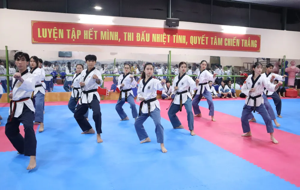 Taekwondo TPHCM tự tin tranh tài Đại hội Thể thao toàn quốc 2022 ảnh 1