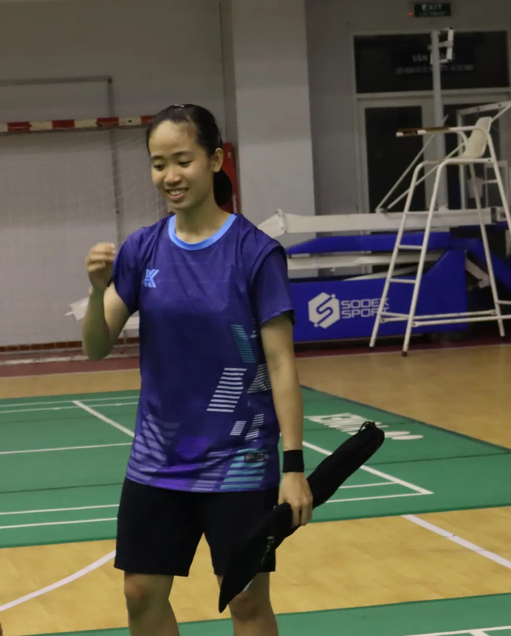 Anh Thư được kỳ vọng là gương mặt kế thừa tài năng của cầu lông TPHCM. Ảnh: NGUYỄN ANH