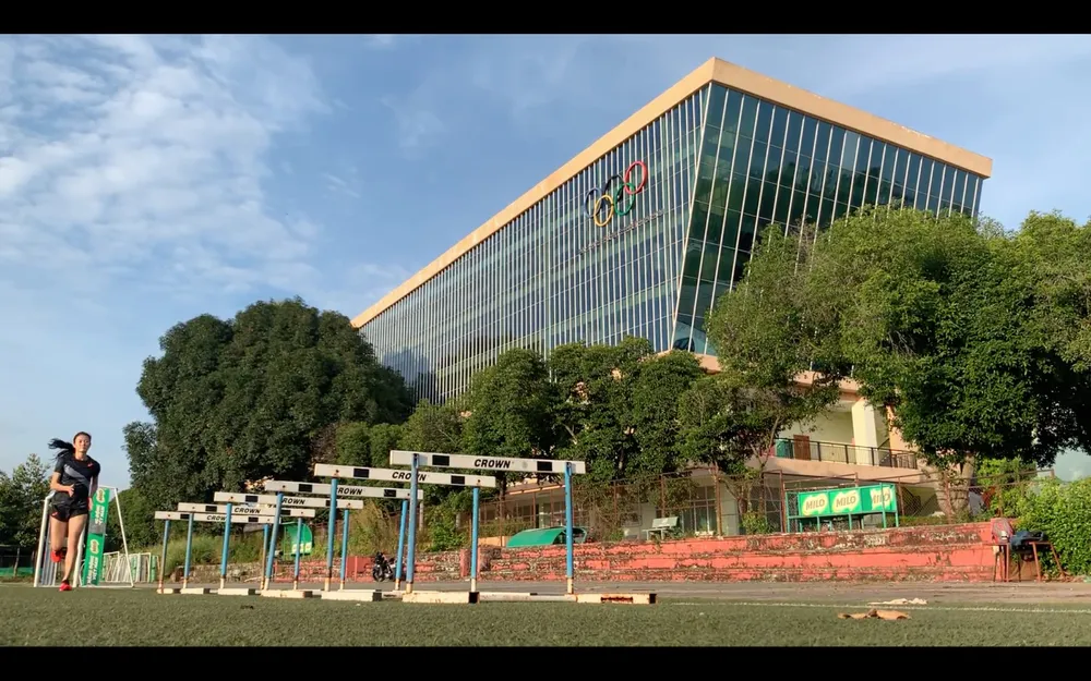 Lê Tú Chinh trở lại đội tuyển điền kinh quốc gia sau quá trình điều trị chấn thương. Ảnh: DŨNG PHƯƠNG