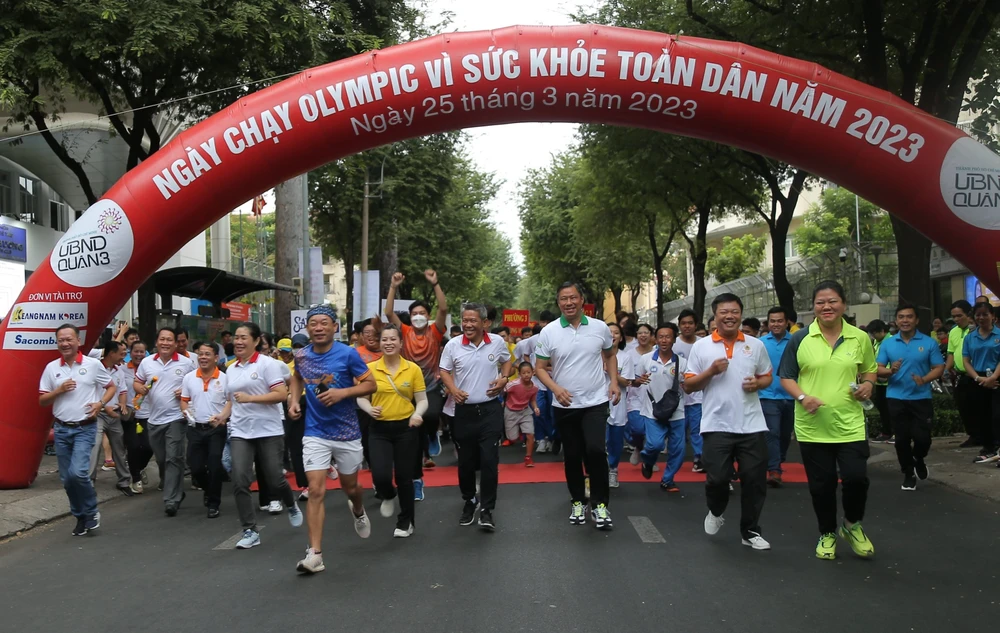 Sự kiện có sự tham gia của Giám đốc Trung tâm Huấn luyện và Thi đấu TDTT TPHCM Nguyễn Đăng Khánh cùng đại diện UBND, phòng, ban quận 3