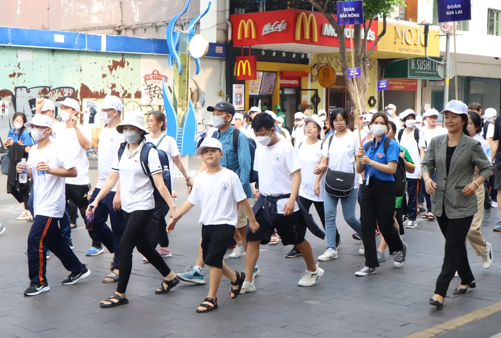 Nhiều hoạt động thể thao dành cho NKT được tổ chức nhân dịp này. Ảnh: THANH TÙNG Nhiều hoạt động thể thao dành cho NKT được tổ chức nhân dịp này. Ảnh: THANH TÙNG