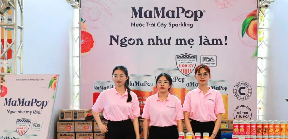 Gian hàng MaMaPop - Nước trái cây sparkling sẵn sàng tiếp sức 10.000 VĐV tại Run To Live 2025