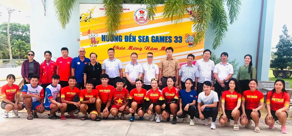 Gặp mặt VĐV các đội tuyển đang tập huấn tại cơ sở Mũi Né 1000023036.jpg
