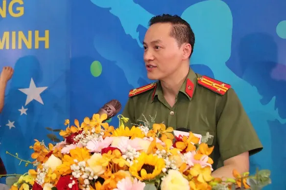 Thượng tá Đặng Việt Hưng – Trưởng Cơ quan đại diện Cục Truyền thông CAND phát biểu khai mạc 1000023222.jpg