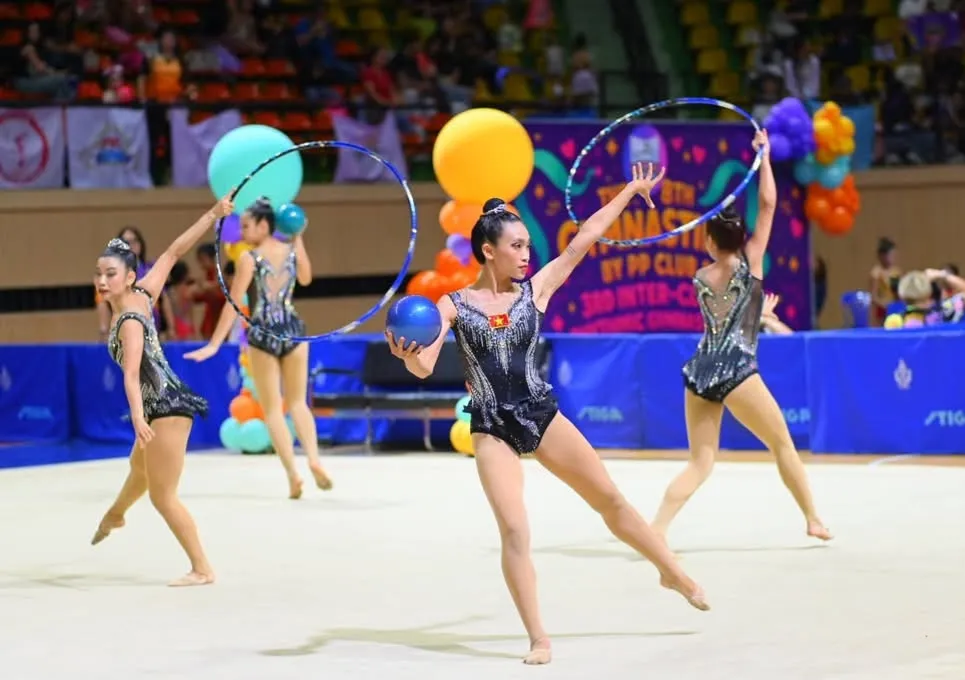 Bài nhóm 5 người là nội dung trọng điểm hướng đến SEA Games 33. Ảnh: Gymnastika by PP 1000023293.jpg