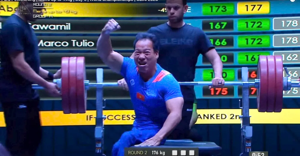 Lê Văn Công dự tranh hạng cân 49kg nam giải Vô địch cử tạ người khuyết tật thế giới 2025