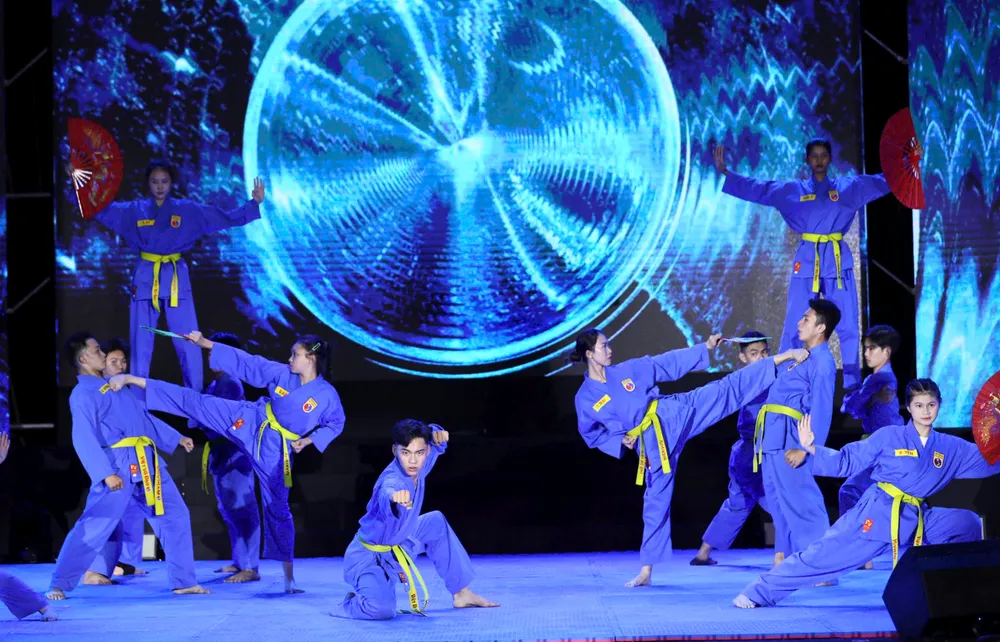 Phần trình diễn ở bộ môn Vovinam. Ảnh: DŨNG PHƯƠNG 