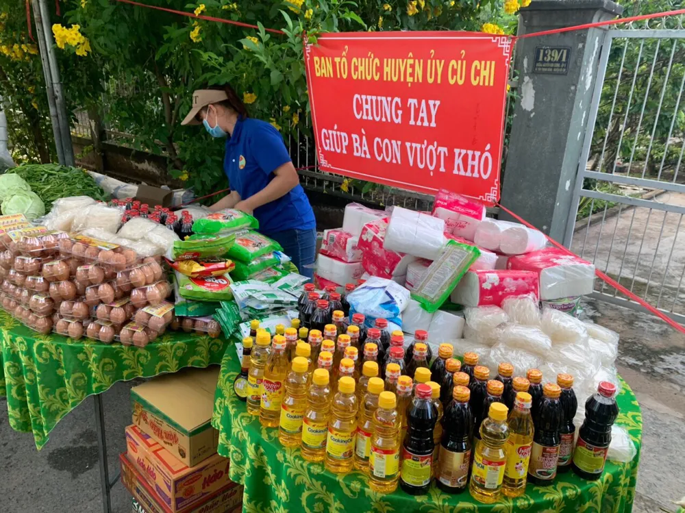 Tình người trong những gian hàng 0 đồng ảnh 4