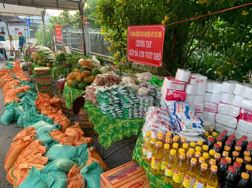Tình người trong những gian hàng 0 đồng ảnh 2